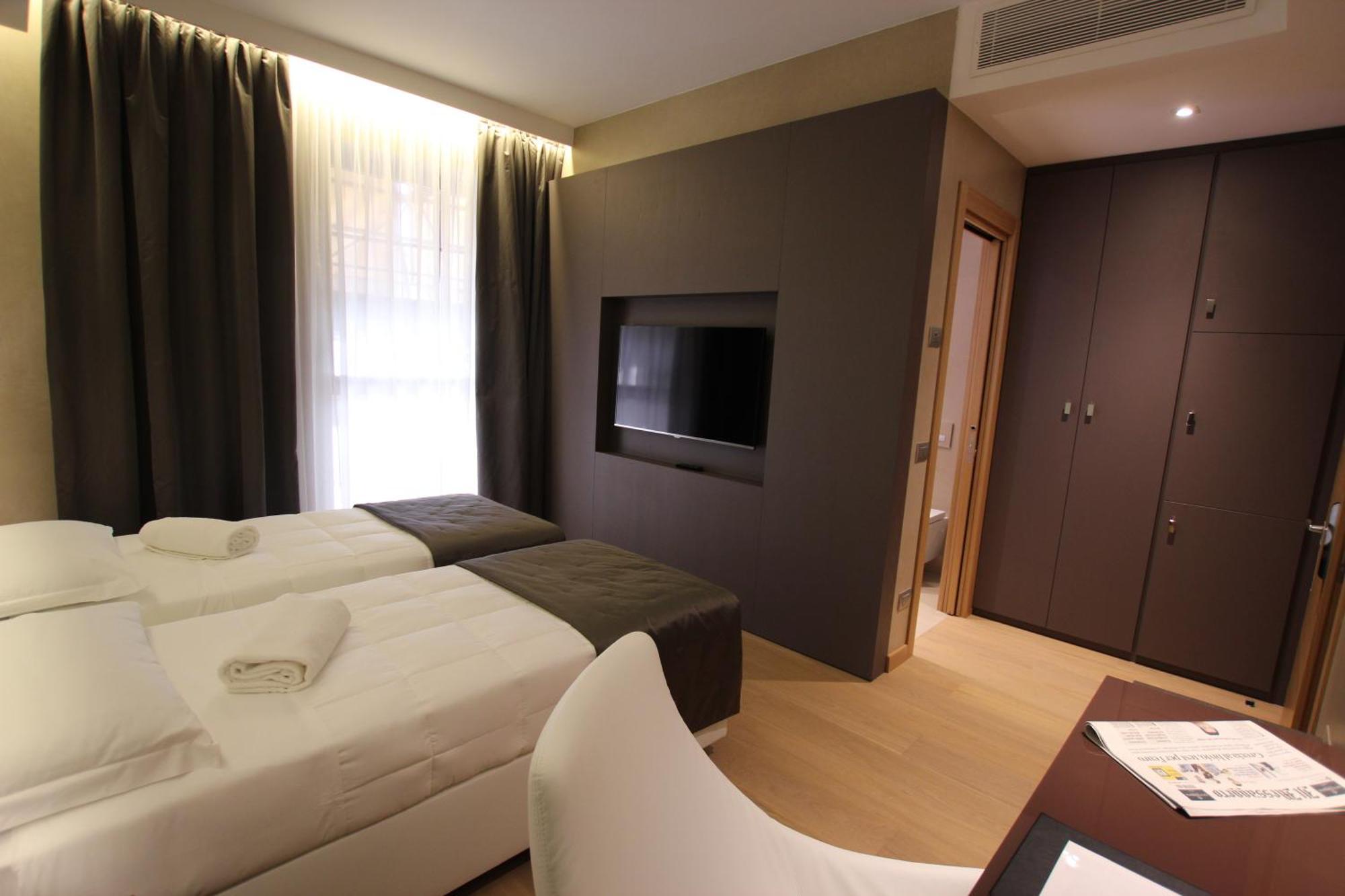 Mokinba Hotels Baviera Milão Quarto foto